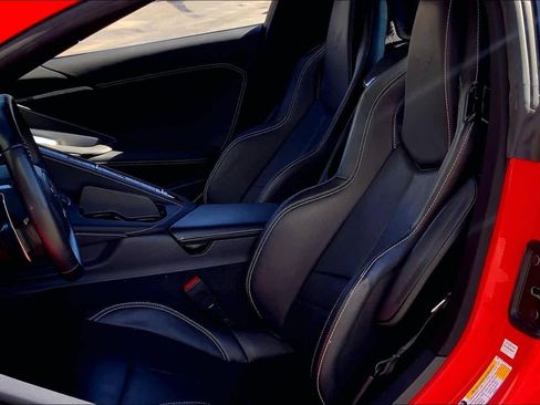 Used 2020 Chevrolet Corvette Stingray Coupe w/ 1LT image 6