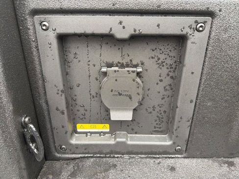 New 2026 Ford F150 XLT w/ Equipment Group 302A MID image 9