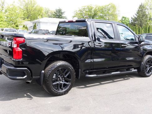 Used 2023 Chevrolet Silverado 1500 Custom w/ LPO, Dark Essentials Package AWD/4WD image 4