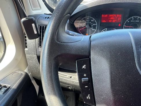 Used 2018 RAM ProMaster 2500 FWD image 18