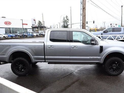 Used 2020 Ford F350 Lariat w/ Tremor Off-Road Package AWD/4WD image 6