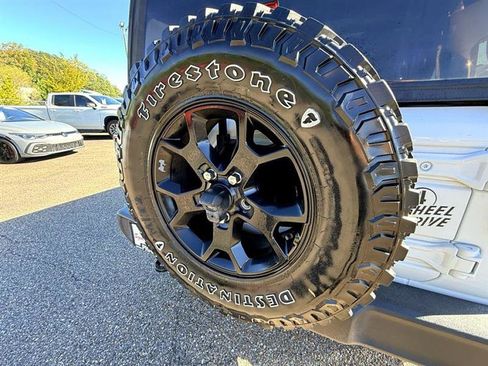 Used 2021 Jeep Wrangler Unlimited Sport image 18