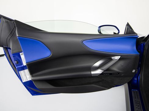 Certified 2022 Ferrari SF90 Spider image 12