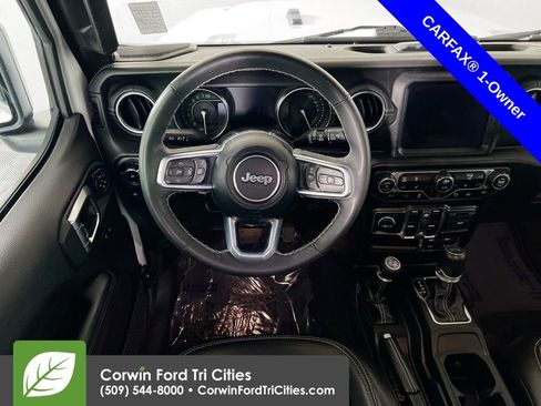 Used 2023 Jeep Wrangler Unlimited Sahara w/ Cold Weather Group image 26