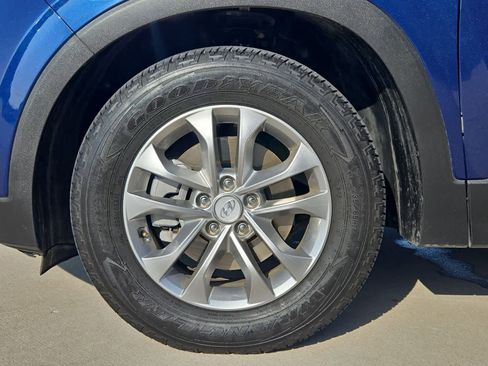 Used 2020 Hyundai Santa Fe SEL image 12