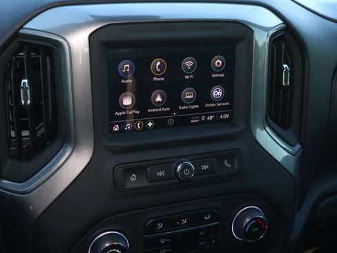 Used 2025 Chevrolet Silverado 1500 Custom image 27