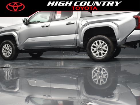 New 2026 Toyota Tacoma SR5 AWD/4WD image 28