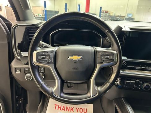 Used 2024 Chevrolet Silverado 2500 LTZ w/ LTZ Convenience Package AWD/4WD image 24
