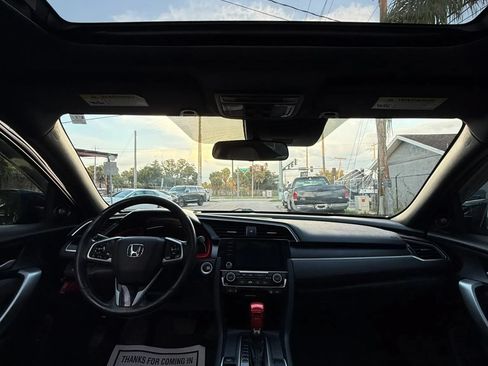 Used 2019 Honda Civic EX image 11