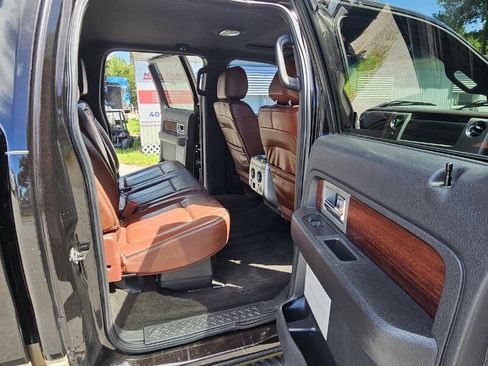 Used 2014 Ford F150 King Ranch w/ King Ranch Luxury Package AWD/4WD image 12