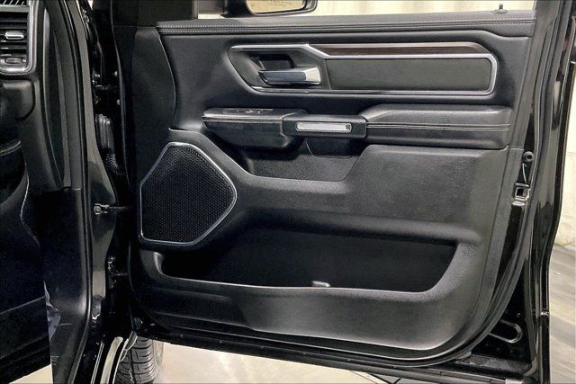Used 2025 RAM 1500 Laramie AWD/4WD image 24