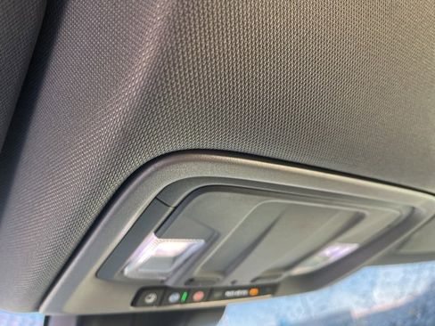 Used 2022 Chevrolet Silverado 1500 RST w/ Redline Edition image 26