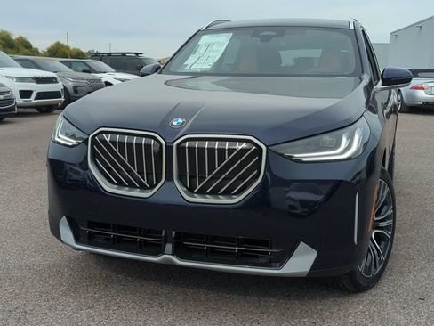 Used 2026 BMW X3 xDrive30i w/ Premium Package AWD/4WD image 3