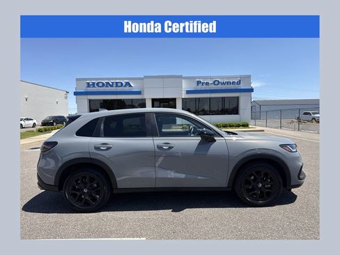 Certified 2024 Honda HR-V Sport image 1