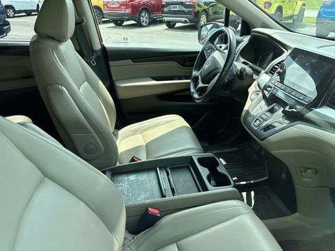 Used 2022 Honda Odyssey Touring image 7