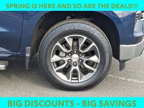 Used 2022 Chevrolet Silverado 1500 LT image 10