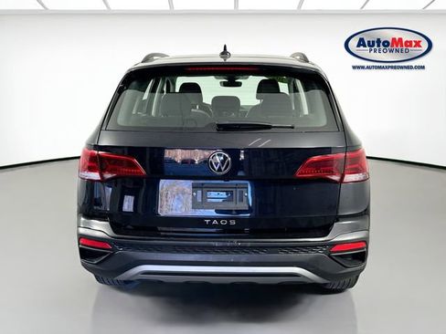 Used 2024 Volkswagen Taos S image 7