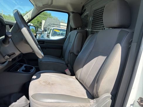 Used 2018 Nissan NV 2500 S RWD image 11
