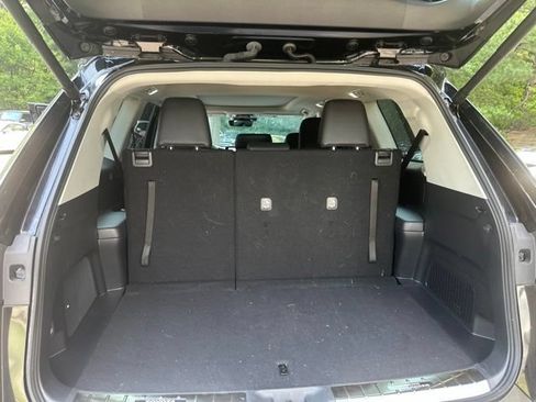 Used 2025 Toyota Grand Highlander AWD Hybrid image 14