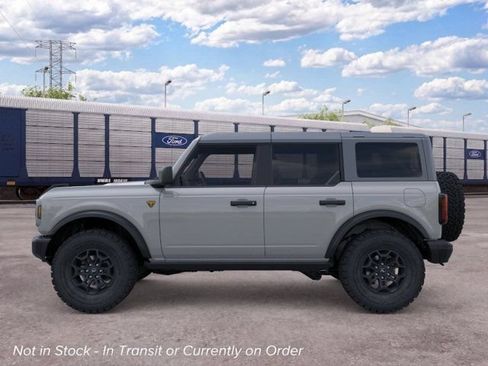 New 2026 Ford Bronco Badlands AWD/4WD image 3