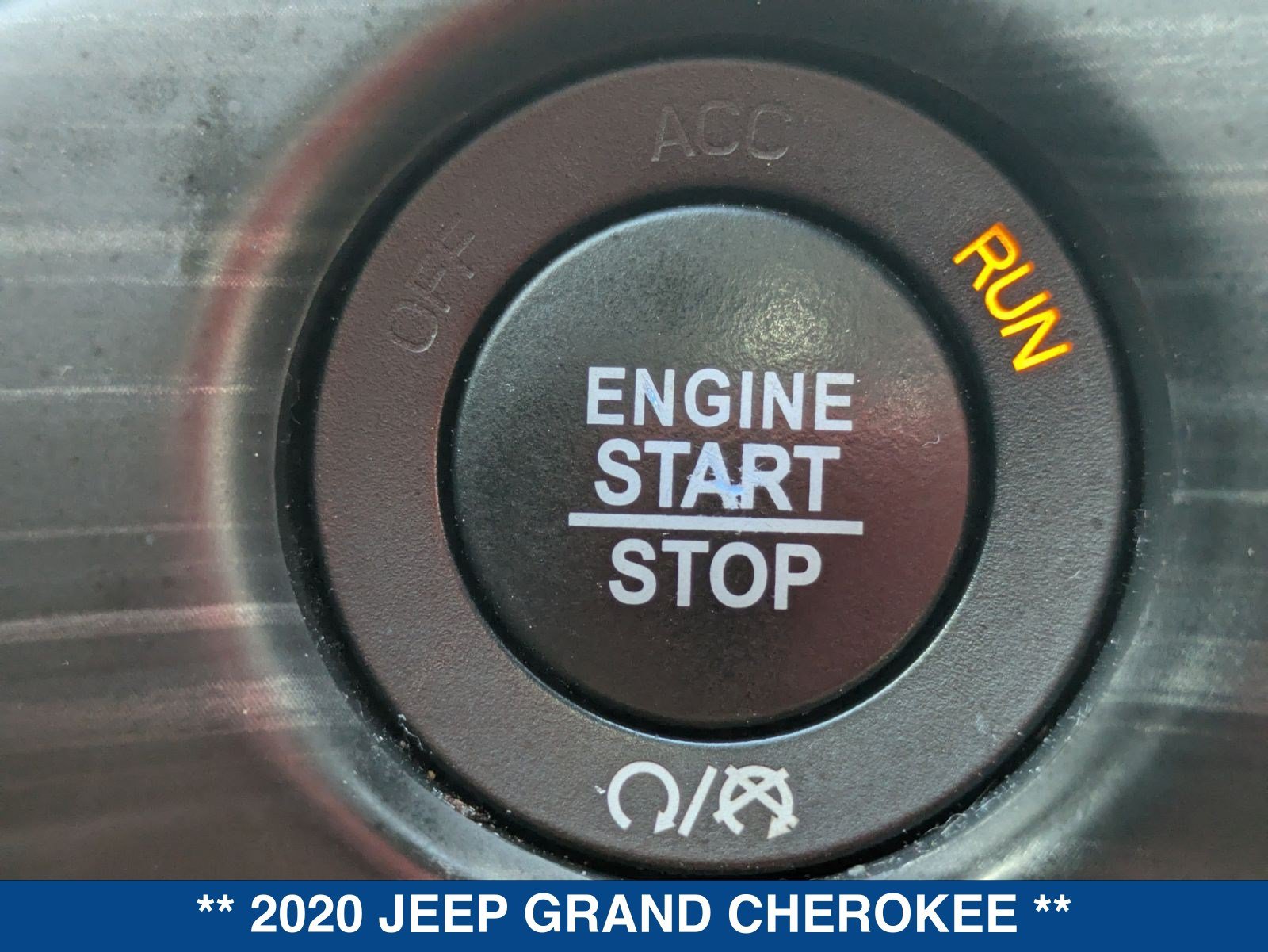 Used 2020 Jeep Grand Cherokee Limited AWD/4WD image 36