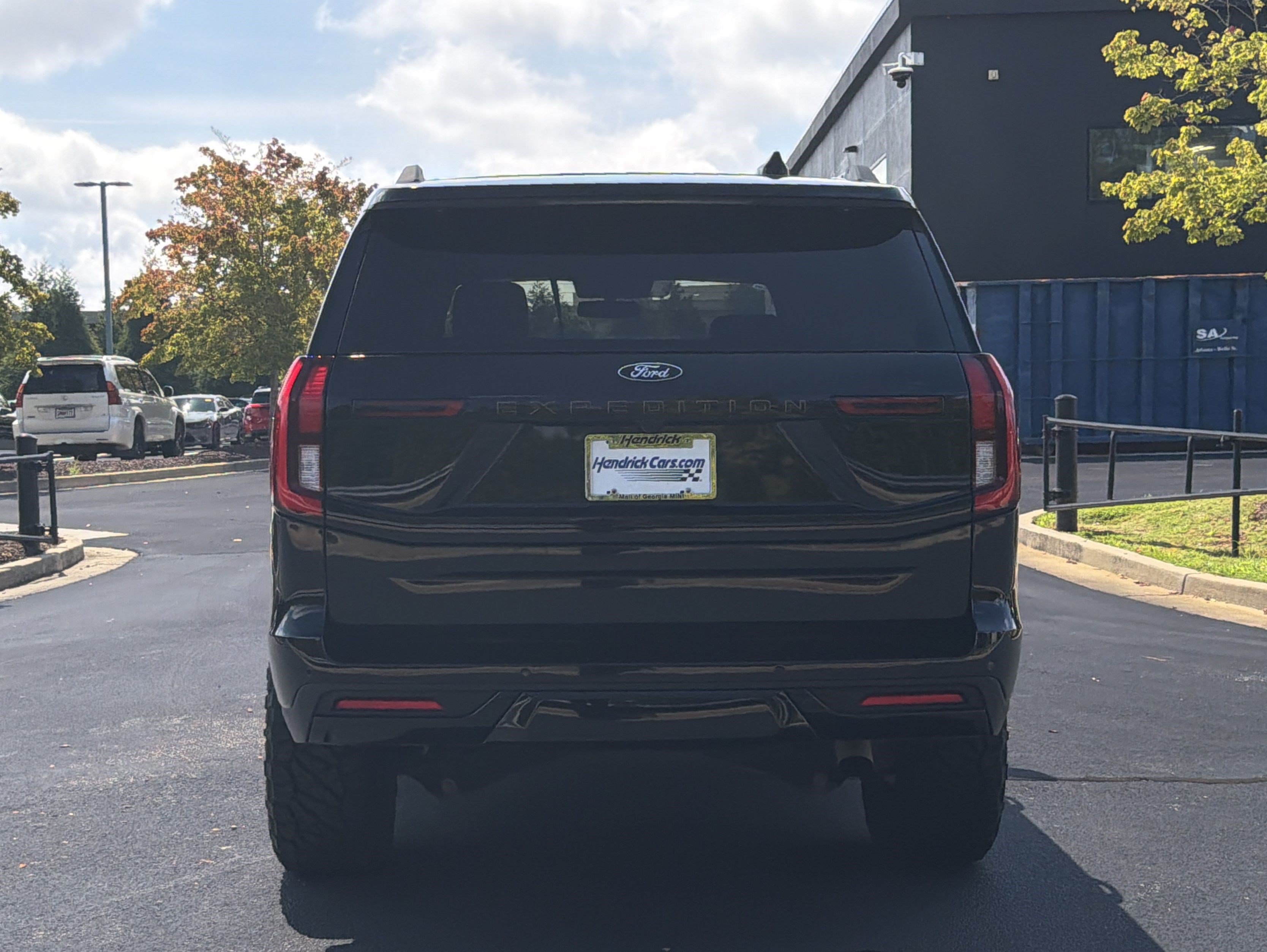 Used 2025 Ford Expedition Tremor AWD/4WD image 18