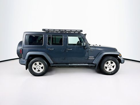 Used 2017 Jeep Wrangler Unlimited Sport w/ Quick Order Package 24S AWD/4WD image 10
