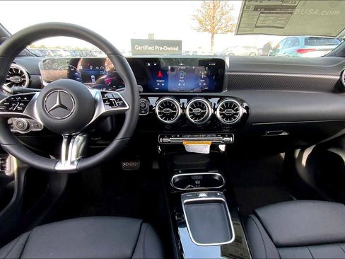 Used 2025 Mercedes-Benz CLA 250 CLA 250 image 7