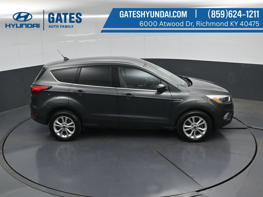 Used 2019 Ford Escape SE AWD/4WD image 44