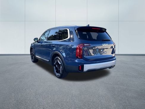 Used 2024 Kia Telluride S w/ S Sunroof Package image 7
