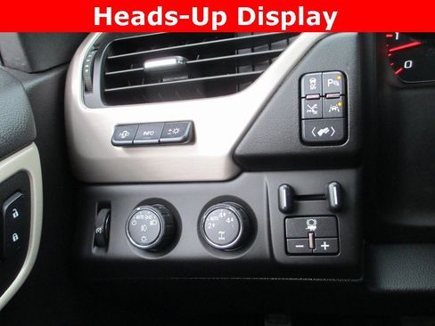 Used 2016 GMC Yukon XL Denali w/ Open Road Package image 33