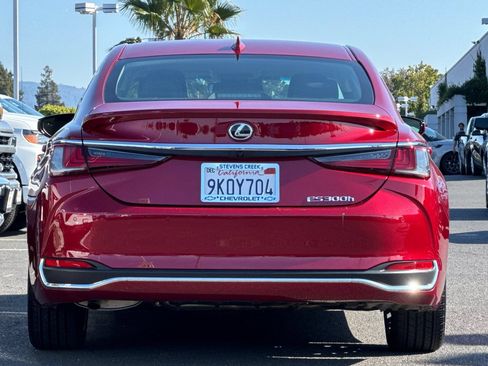 Used 2024 Lexus ES 300h w/ Premium Package FWD image 6