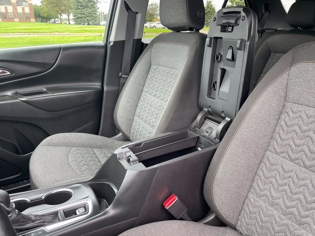 Used 2024 Chevrolet Equinox LT AWD/4WD image 31