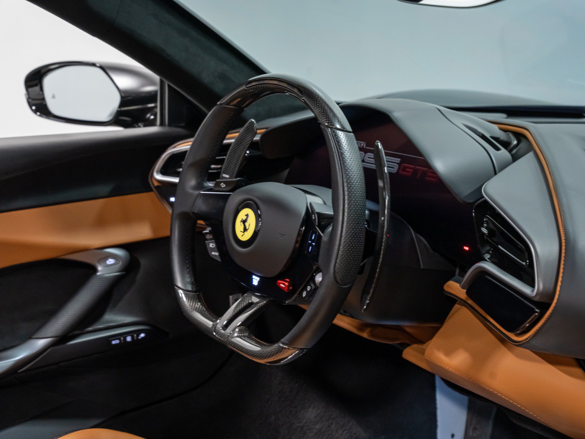 Used 2023 Ferrari 296 GTS RWD image 82