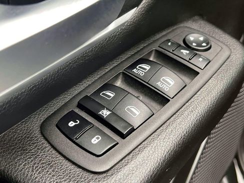 Used 2023 RAM 1500 Big Horn AWD/4WD image 18