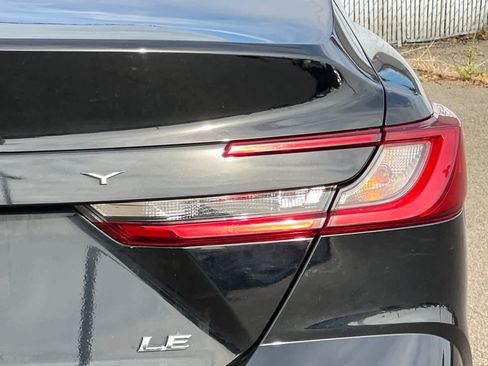 Used 2025 Toyota Camry LE FWD image 21