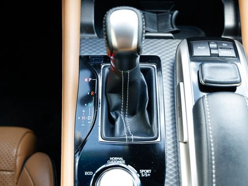 Used 2019 Lexus GS 350 F Sport image 43