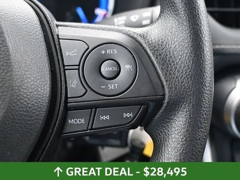 Used 2024 Toyota RAV4 LE AWD/4WD image 31