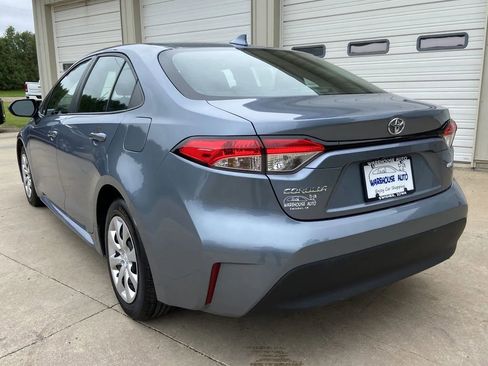 Used 2023 Toyota Corolla LE FWD image 5