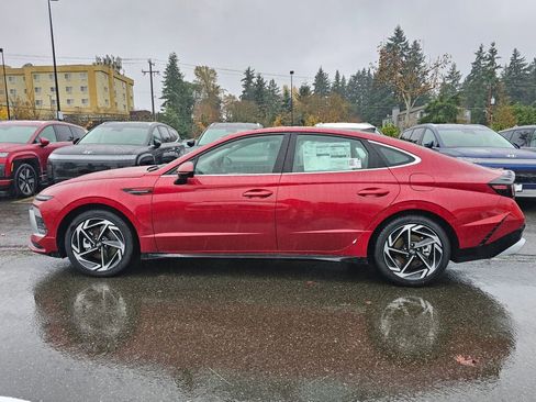New 2025 Hyundai Sonata SEL image 4