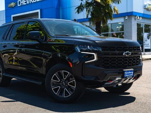 Used 2023 Chevrolet Tahoe Z71 AWD/4WD image 3