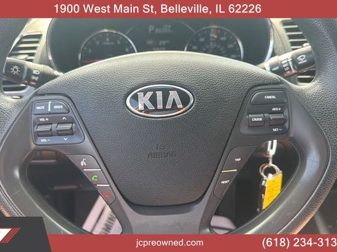 Used 2018 Kia Forte LX FWD image 13