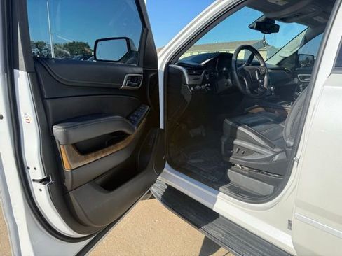Used 2020 GMC Yukon XL Denali AWD/4WD image 9