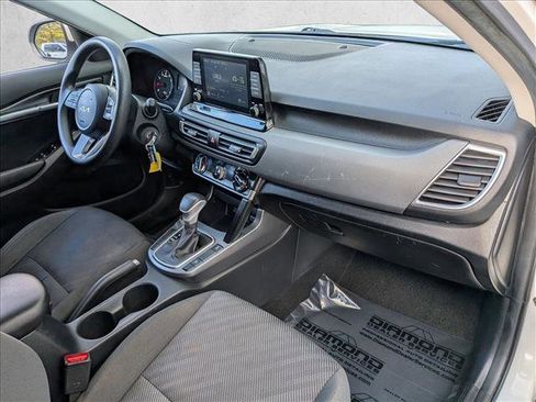 Used 2022 Kia Seltos LX image 24