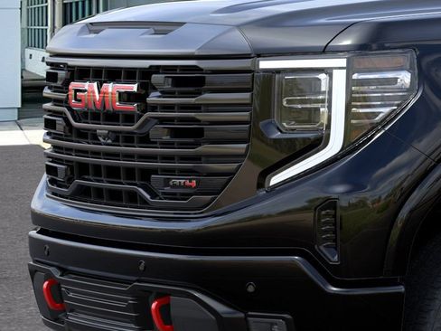 New 2026 GMC Sierra 1500 AT4 w/ AT4 Premium Package AWD/4WD image 38