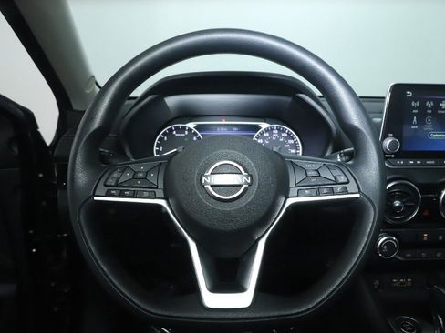 Used 2024 Nissan Sentra SV FWD image 21