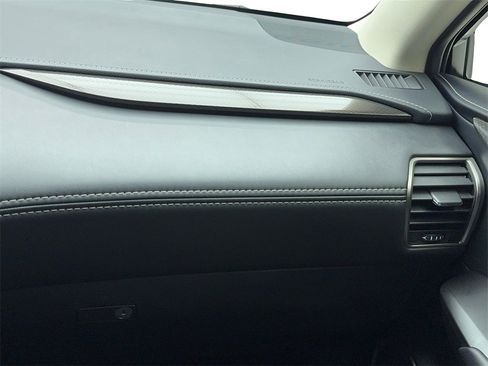 Used 2018 Lexus NX 300 FWD image 20