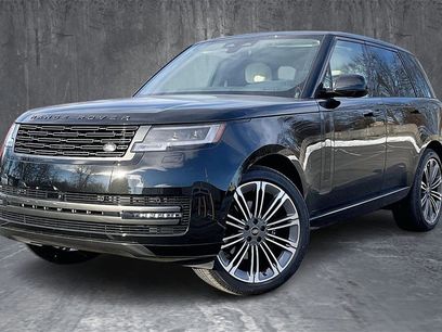 New 2025 Land Rover Range Rover SE