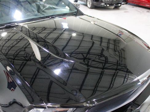 Used 2012 Ford Mustang GT Premium image 21