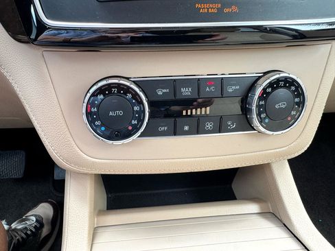 Used 2018 Mercedes-Benz GLE 350 4MATIC image 16